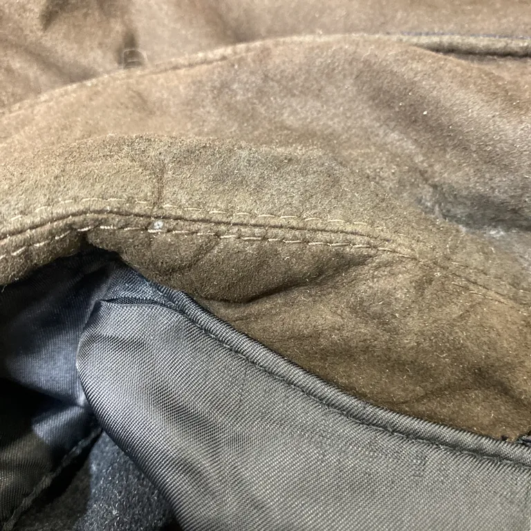 Rock (Brun) från Pierre Cardin - Smutsig - Krage/nacke