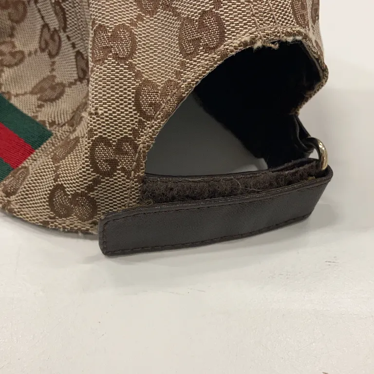 Baseballkeps (GG Canvas Web) från Gucci - Slitet - Baksida