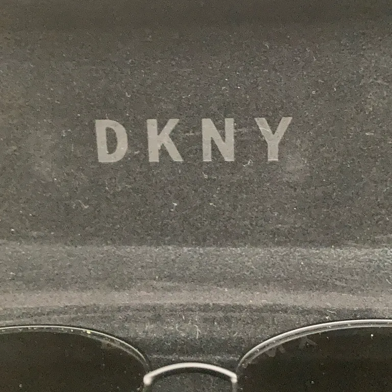 Solglasögon (Svart) från DKNY - Varumärke