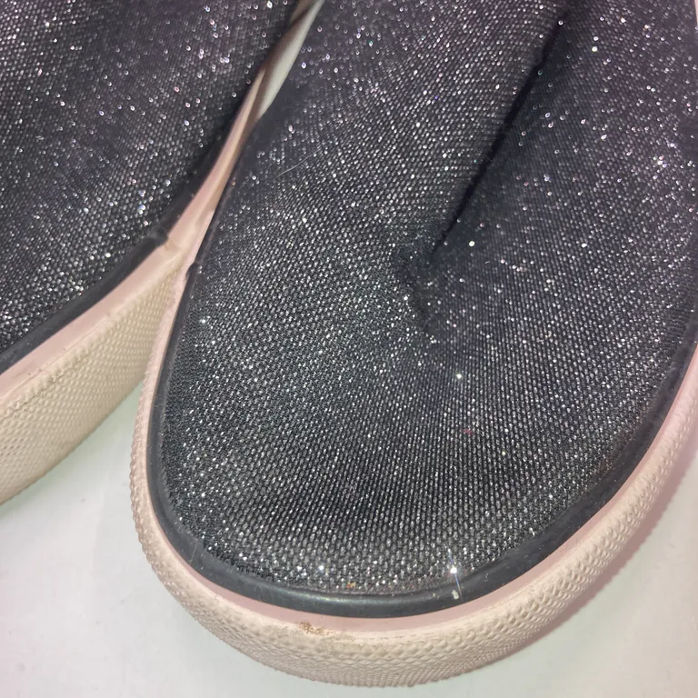 Slip-ons (Svart, Silverfärgad) från New Look - Fläckig - Tå/Tår