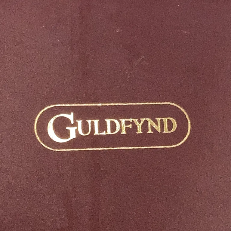 Halsband (Silverfärgad) från Guldfynd Silver - Varumärke