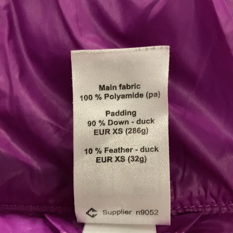Doudoune longue (Noir) de Quechua Polyamide, Duvet - Étiquette du matériau