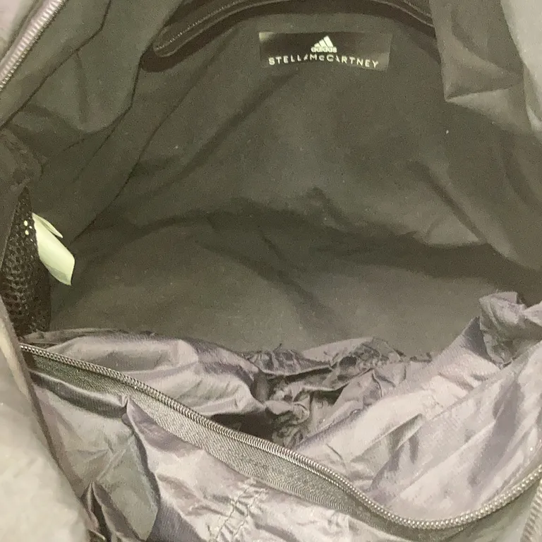 Träningsväska (Svart) från Adidas by Stella McCartney - Smutsig - Insida