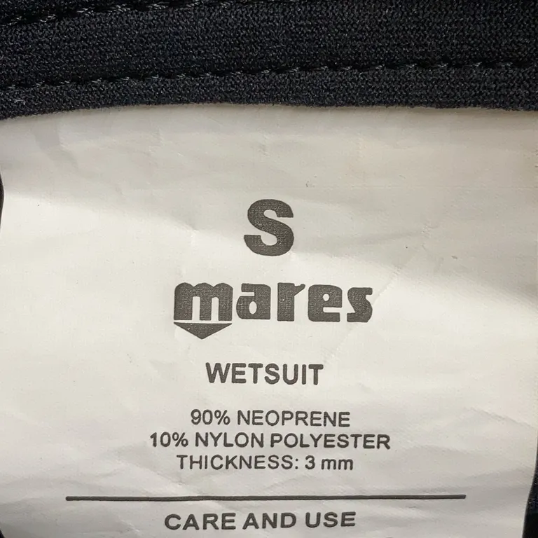 Våtdräkt (Svart) från Mares - Varumärke