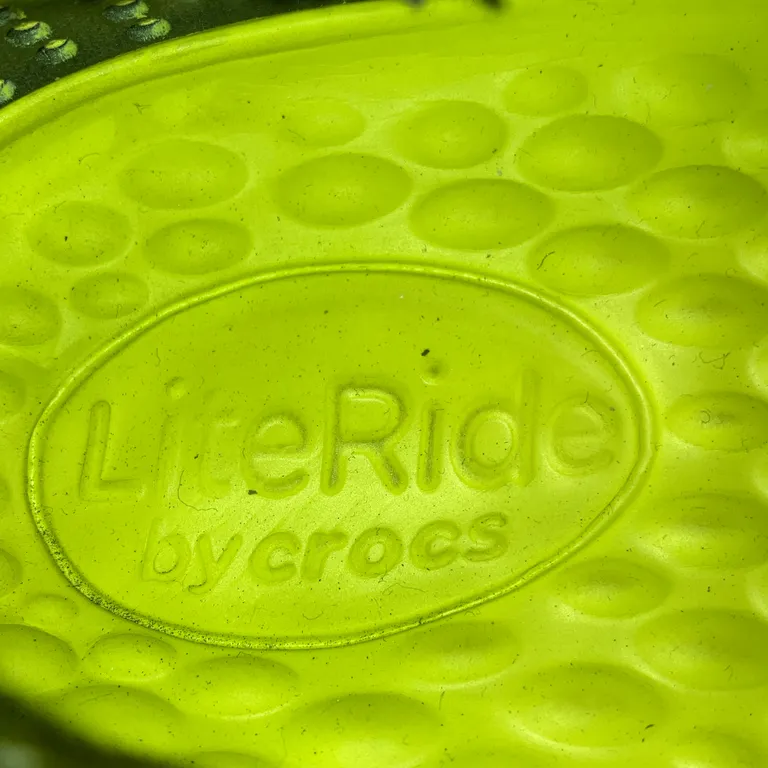 Träningsskor (Grön, Flerfärgad) från Lite Ride by Crocs - Varumärke