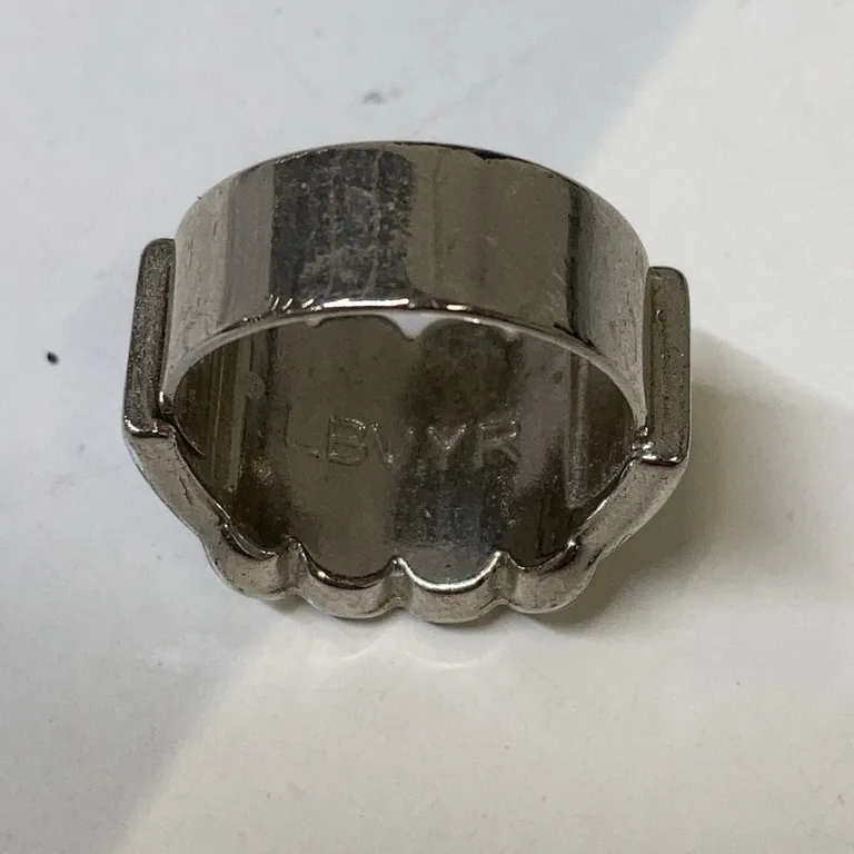 Ring (Silverfärgad) från LBVYR Okänd metall - Varumärke