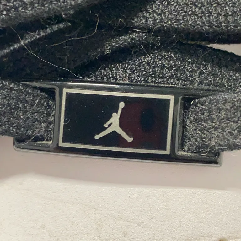 Sneakers (Jordan 1 Mid SE Multi-Color ) från Nike Air Jordan Skinn - Detaljbild