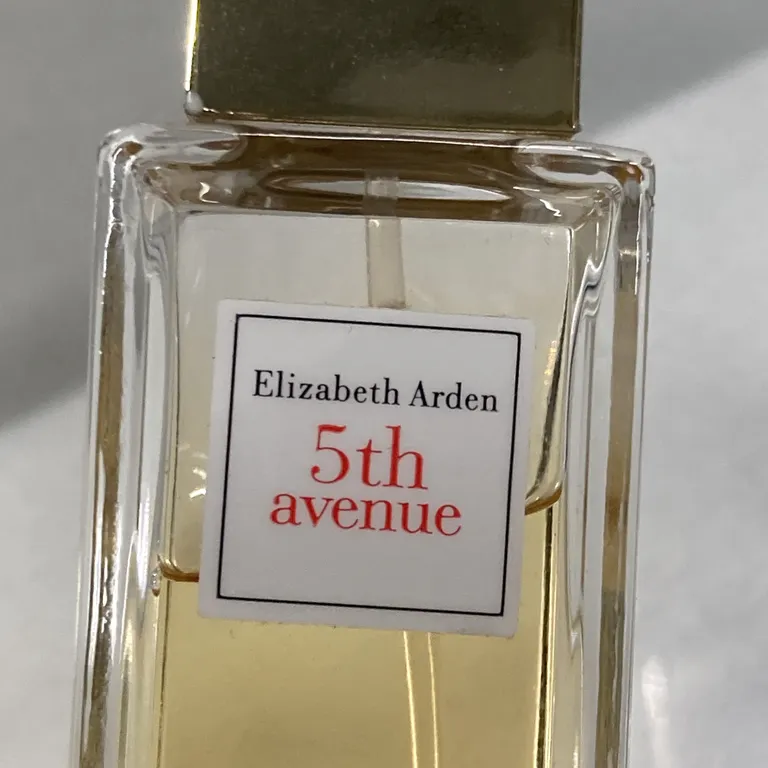 Eau de Parfum från 5th Avenue - Varumärke