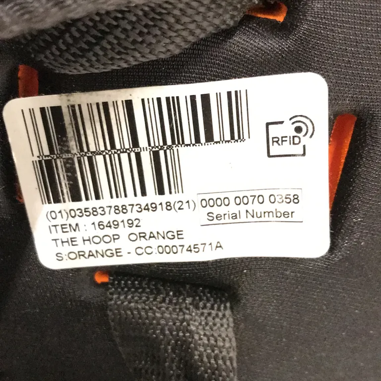 Basketkorg (Svart, Orange) från Kipsta - Varumärke