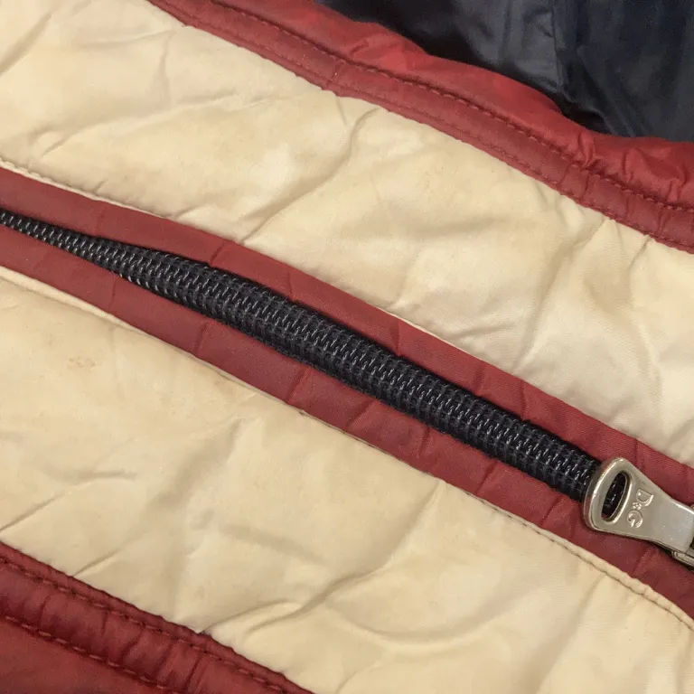 Jacka (Röd, Flerfärgad) från Dolce & Gabbana Polyamid, Polyester - Fläckig - Ärmslut