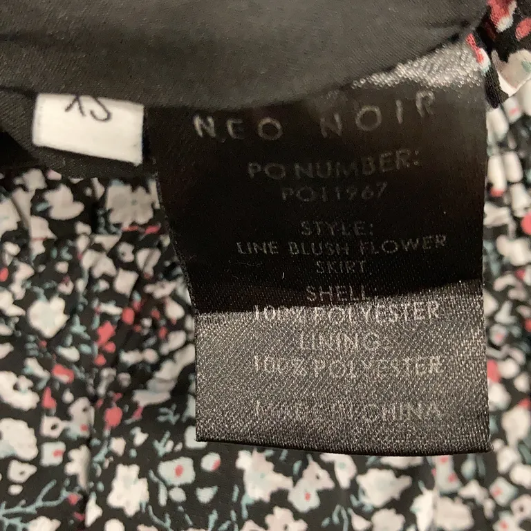 Kjol (Flerfärgad) från Neo Noir Polyester - Materialetikett