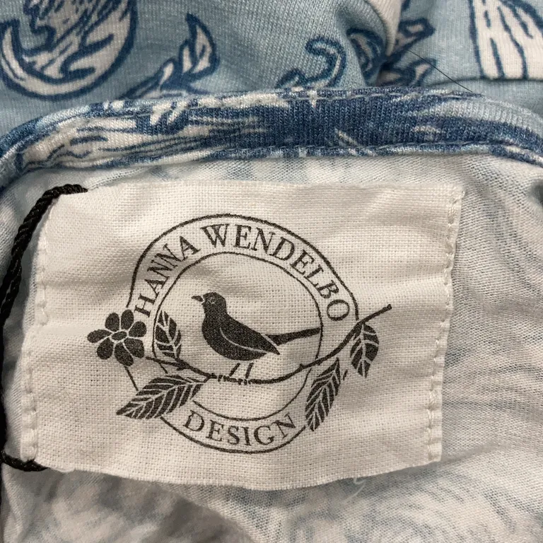 Omlottklänning (Blå, Vit) från Hanna Wendelbo Design  Viskos, Elastan - Varumärke
