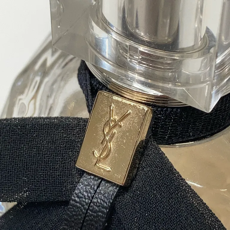 Eau de Parfum (Mon Paris) från Yves Saint Laurent - Varumärke