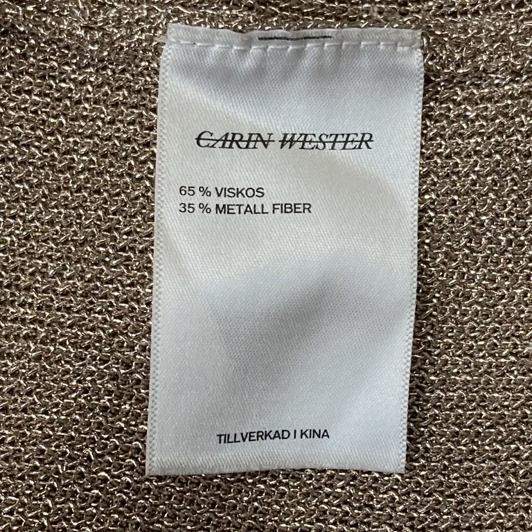 T-shirt (Guldfärgad) från Carin Wester Viskos - Materialetikett