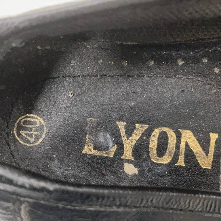 Loafers (Svart) från Lyon - Varumärke