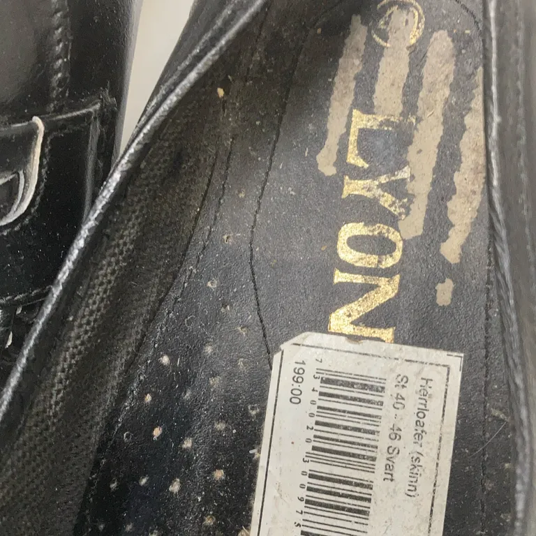 Loafers (Svart) från Lyon - Slitet - Hela varan