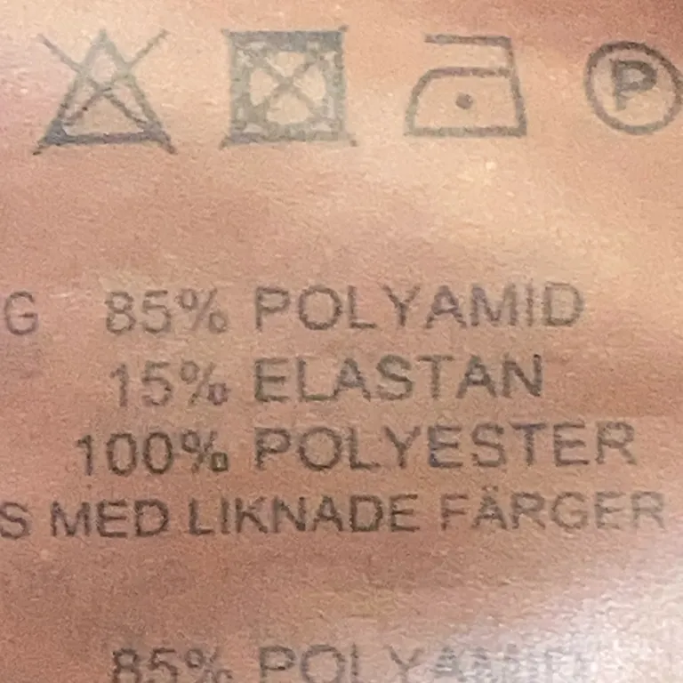 Skort (Svart) från Röhnisch Polyamid, Elastan, Polyester - Materialetikett