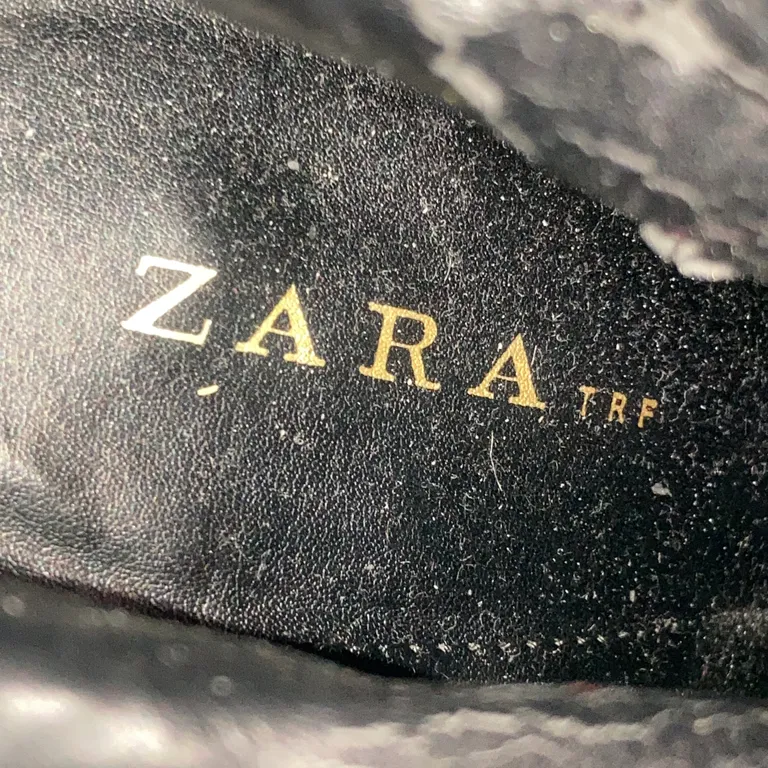 Stövletter (Svart) från Zara - Varumärke