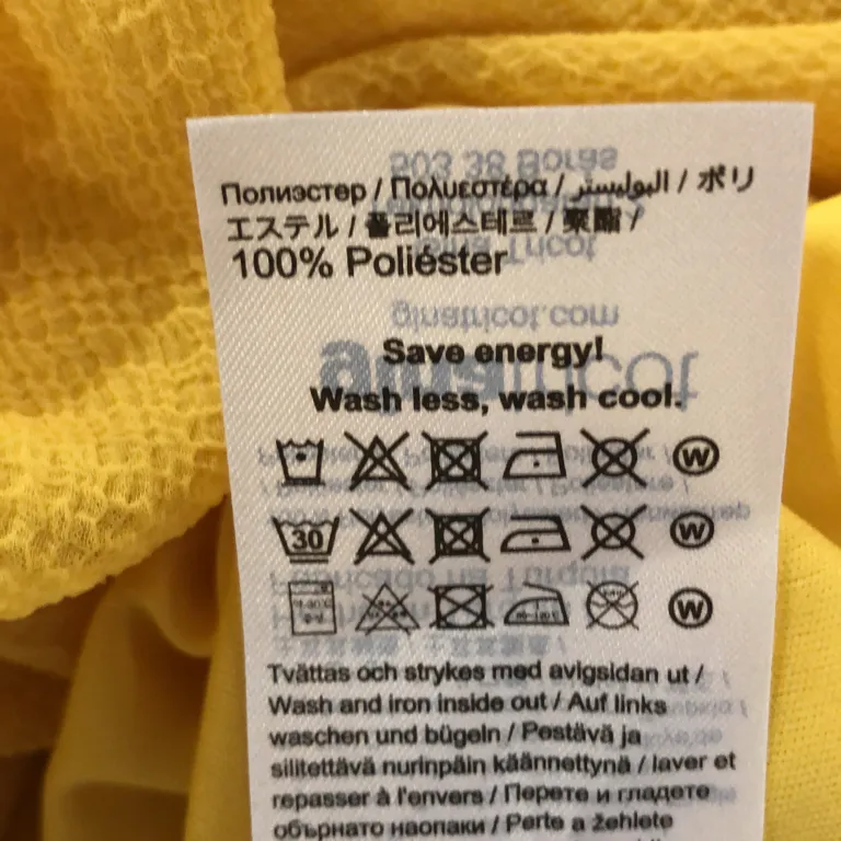 Långklänning (Gul) från Maja Nilsson Lindelöf x Gina Tricot Polyester - Materialetikett