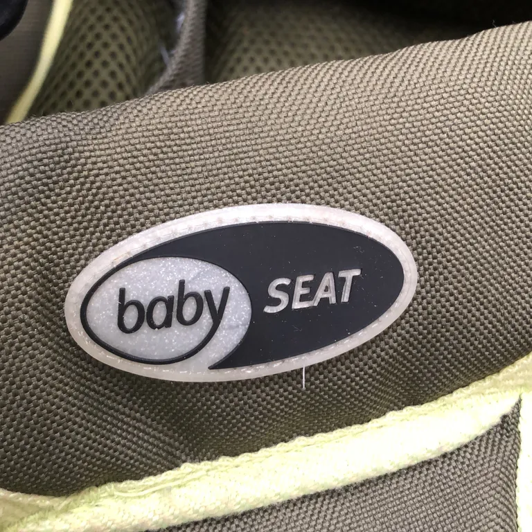 Babysitter (Grön) från Baby Seat - Varumärke