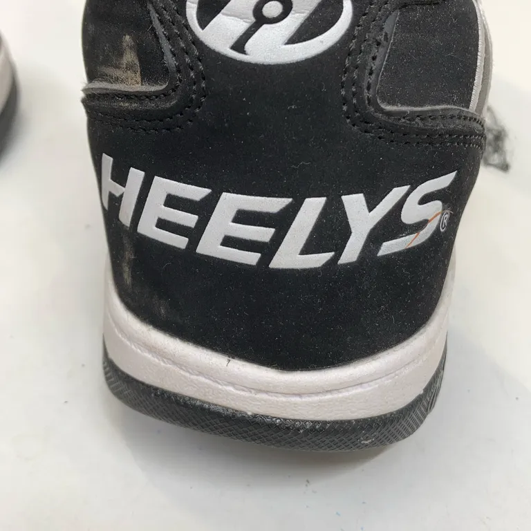 Rullskor (Svart, Vit) från Heelys - Varumärke