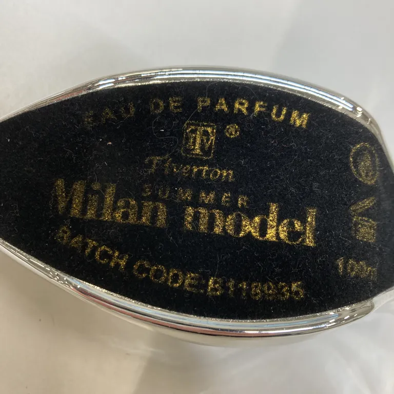Eau de Parfum (Milan Model) de Tiverton - Marque