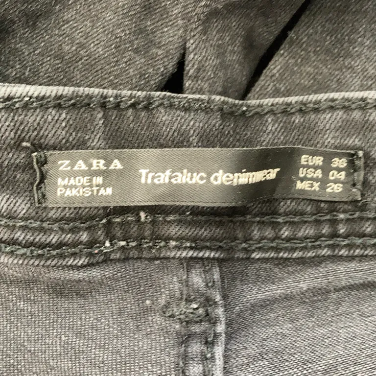 Jeans (Svart) från Zara Trafaluc Denim Collection - Varumärke
