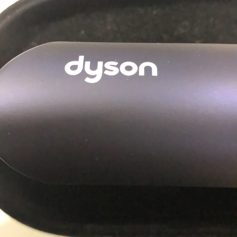 Locktång från Dyson - Varumärke