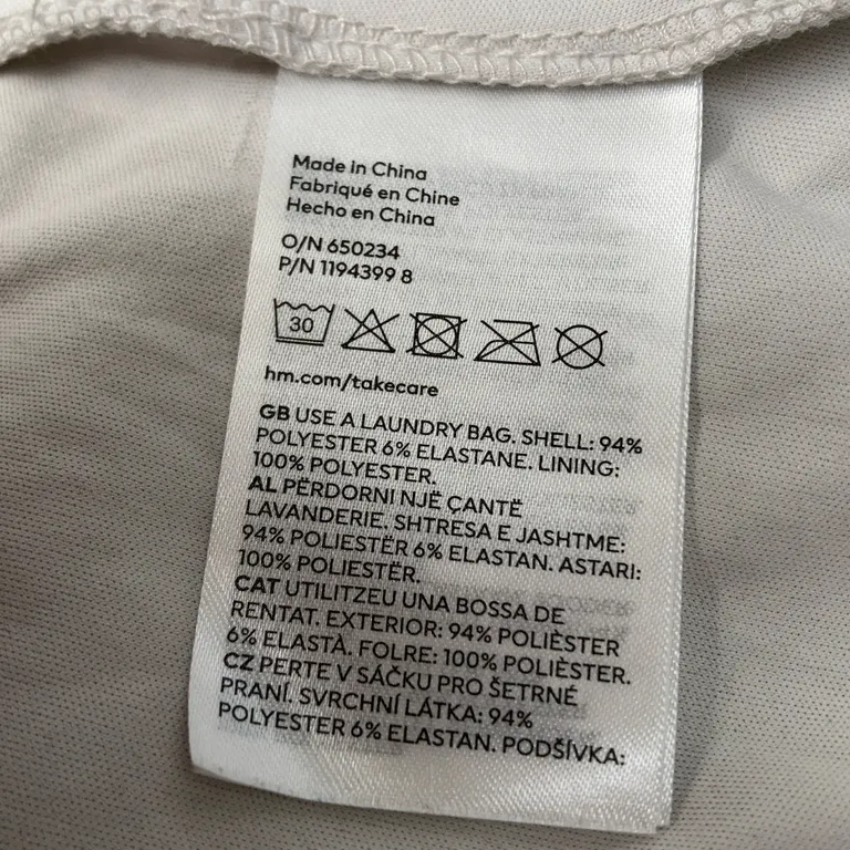 Robe de cocktail (Gris) de Divided by H&M Polyester, Élasthane - Étiquette du matériau