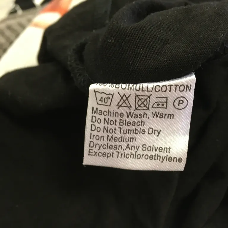 T-shirt (Svart) från dalbjer Bomull - Materialetikett