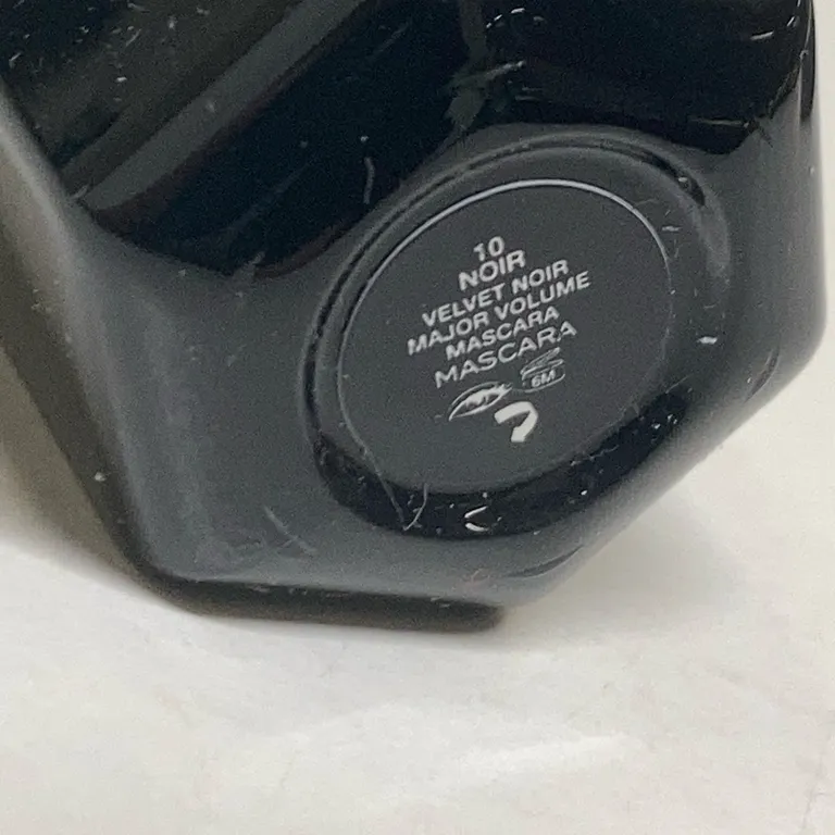 Mascara (Velvet Noir Major Volume Mascara) från Marc Jacobs - Detaljbild