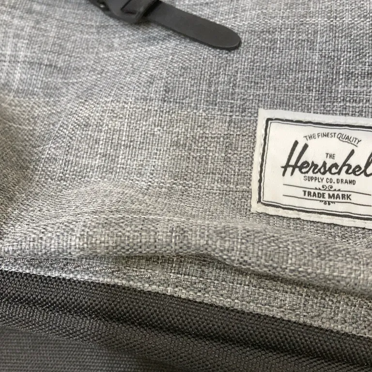 Ryggsäck (Svart, Grå) från Herschel - Defekt