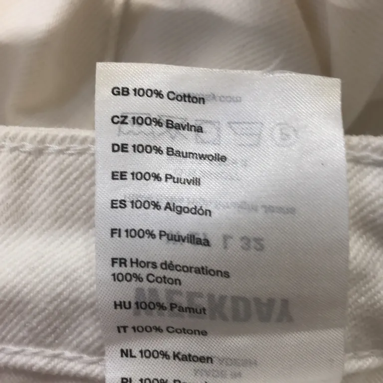 Jeans (Rowe Extra High Straight Jeans) från Weekday Bomull - Materialetikett