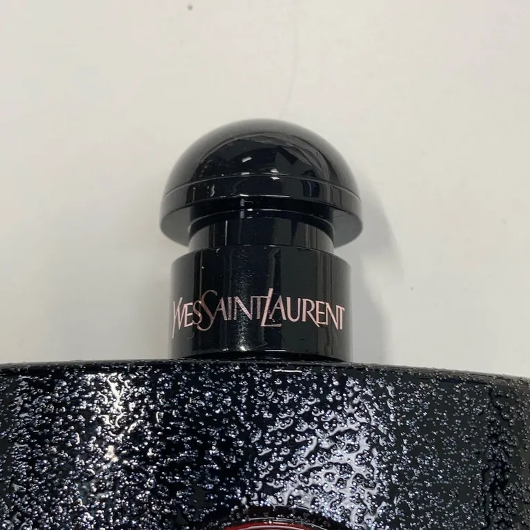 Eau de Parfum (Black Opium) från Yves Saint Laurent - Detaljbild