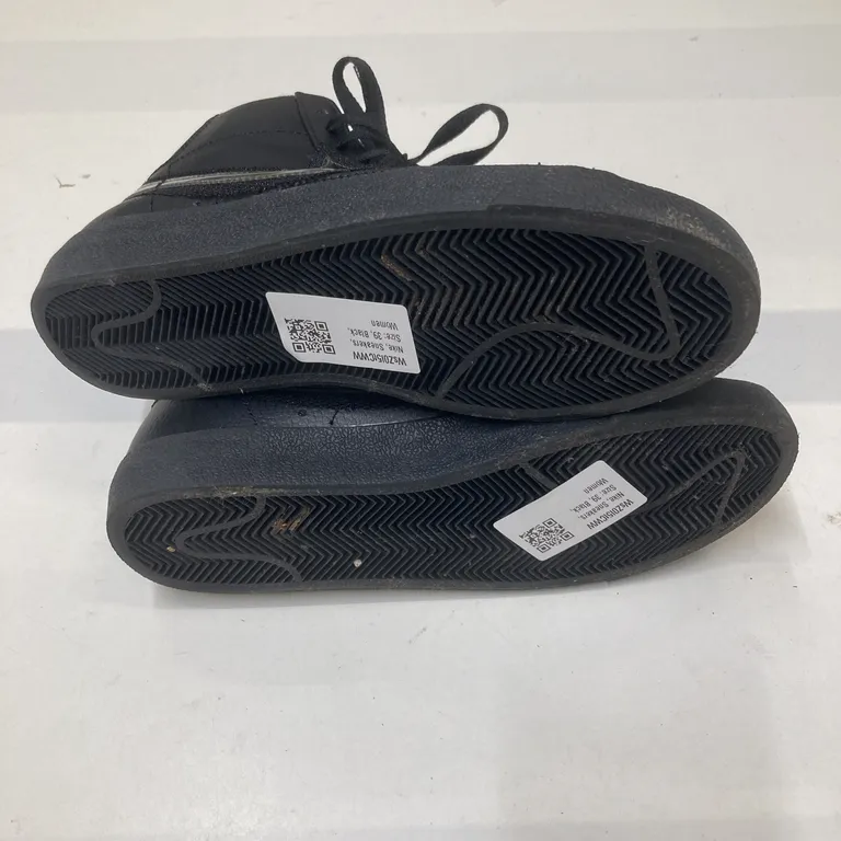 Baskets (Blazer Mid '77) de Nike - Photo de la semelle
