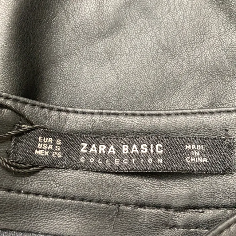 Jupe (Noir) de Zara Basic Collection Viscose, Polyuréthane - Marque