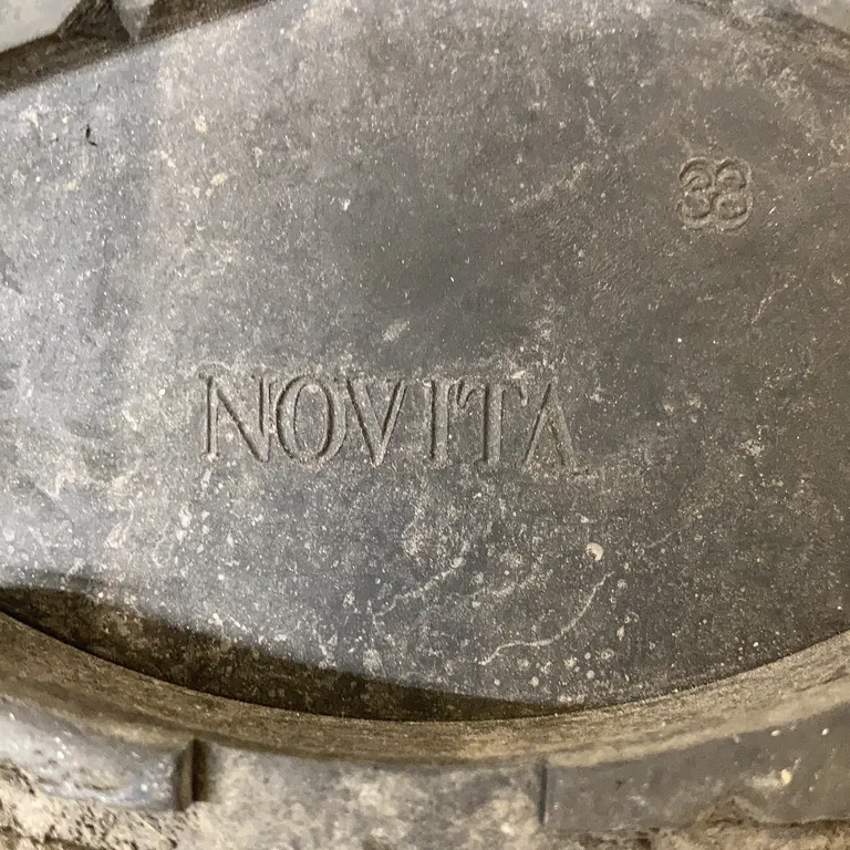 Kängor (Svart) från Novita Skinn - Varumärke