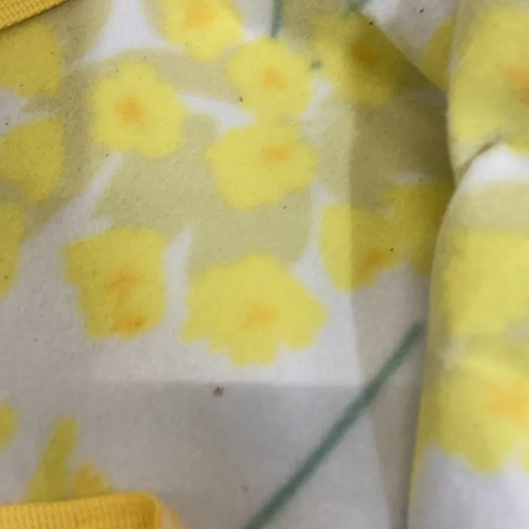Liggunderlag (Vit, Flerfärgad) från Clas Ohlson - Fläckig - Yta