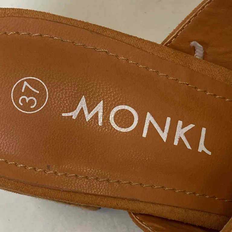 Mules (Orange) från Monki - Varumärke