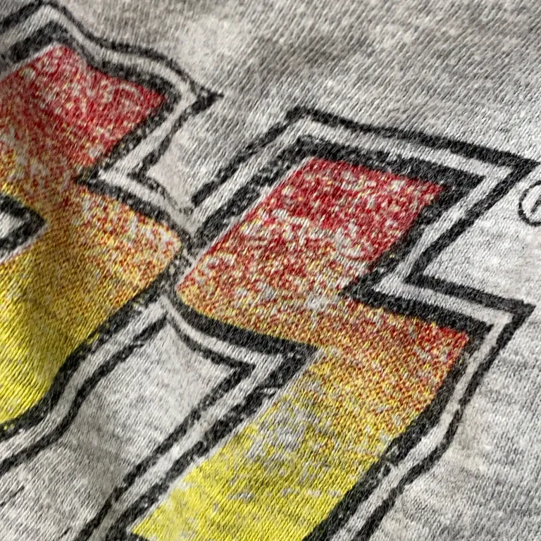 T-shirt (Grå) från KIZZ - Slitet - Tryck