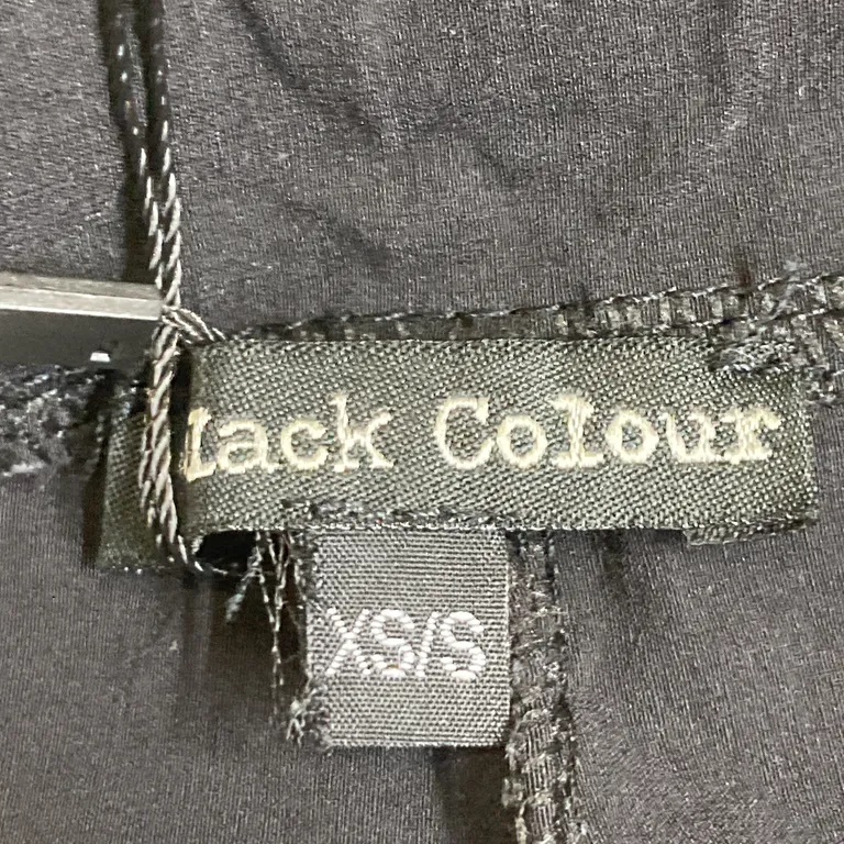 Byxor (Svart) från Black Colour - Varumärke