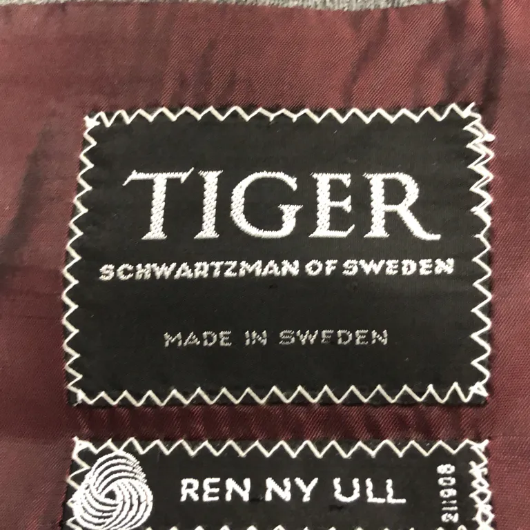 Kavaj (Dubbelknäppt) från Tiger of Sweden Ull - Varumärke