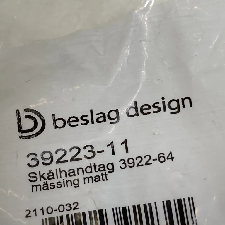 Beslag (Skålhandtag, mässing) från Beslag Design AB - Varumärke