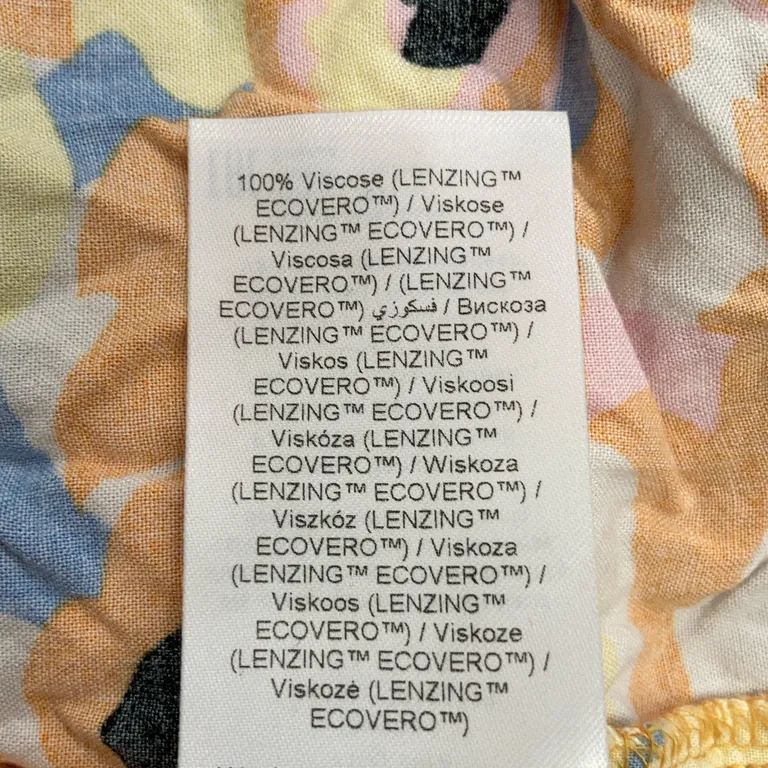 Skjortklänning (Vit, Flerfärgad) från B.Young Viskos - Materialetikett