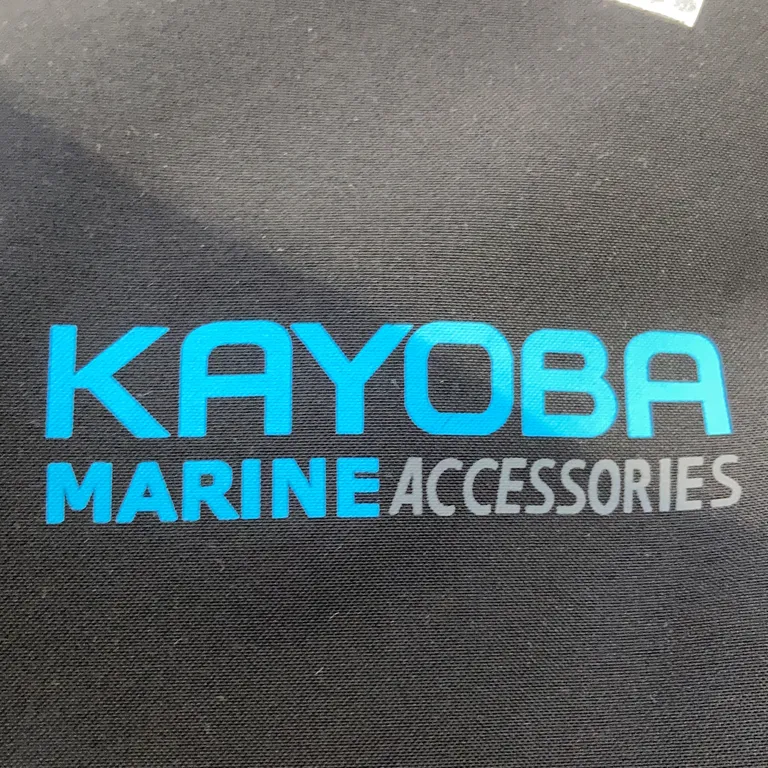 Flytväst (Svart) från Kayoba Marine Accessories - Varumärke