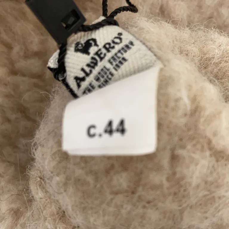 Vantar (Beige) från Alwero - Varumärke