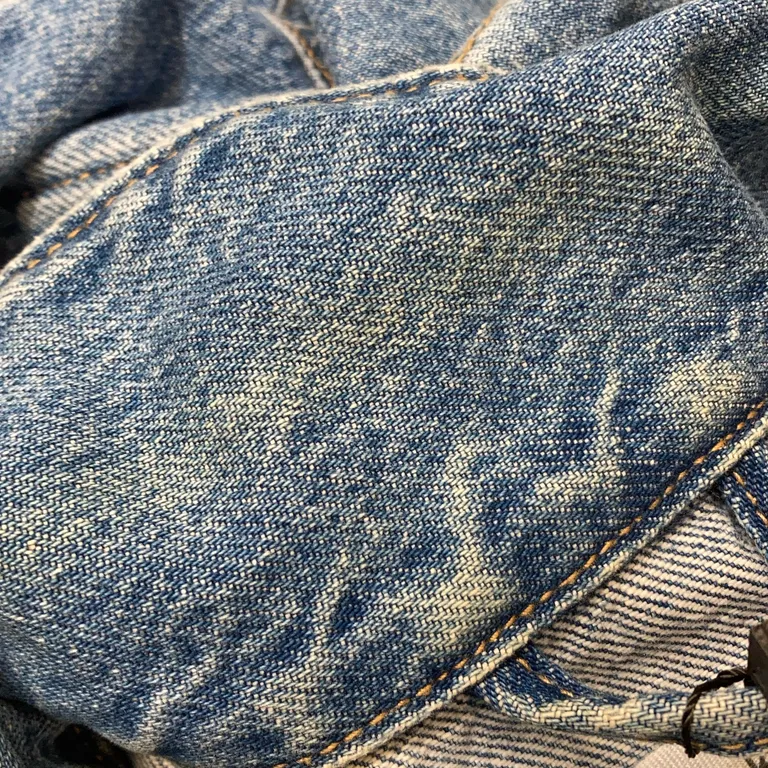 Jeansjacka (Blå) från Bershka - Smutsig - Krage/nacke