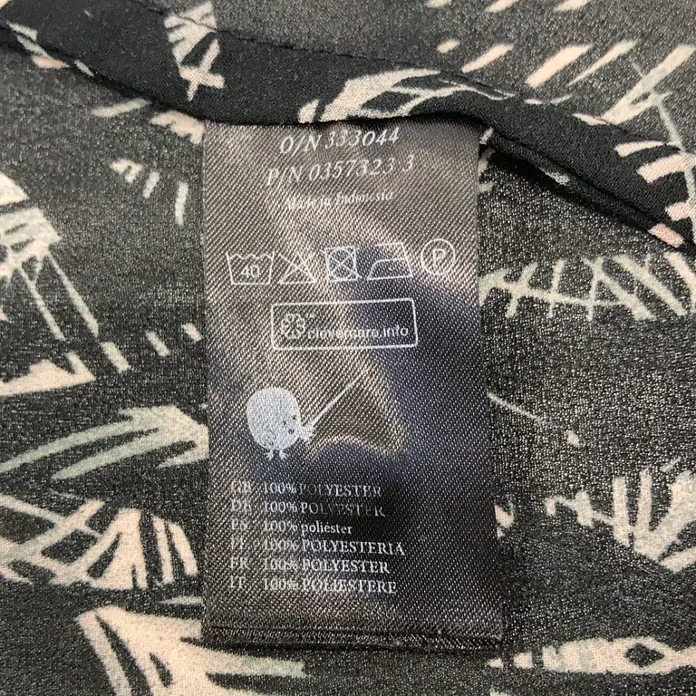 Kimono (Svart, Flerfärgad) från Monki Polyester - Materialetikett