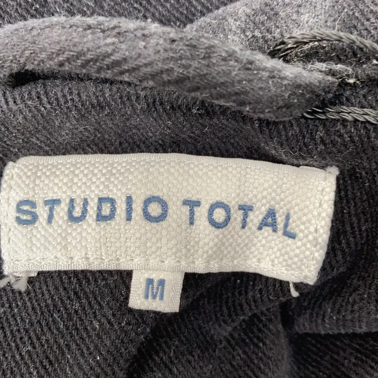 Överskjorta (Svart) från Studio Total Bomull - Varumärke