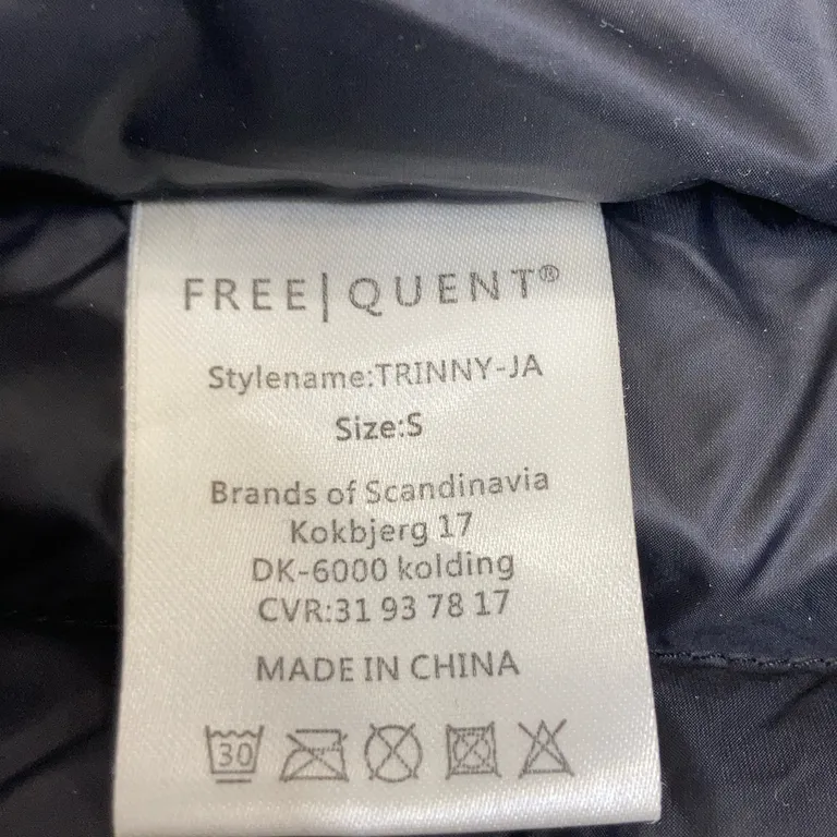 Jacka (Svart, Grå) från Free/Quent Dun, Nylon, Polyester - Varumärke